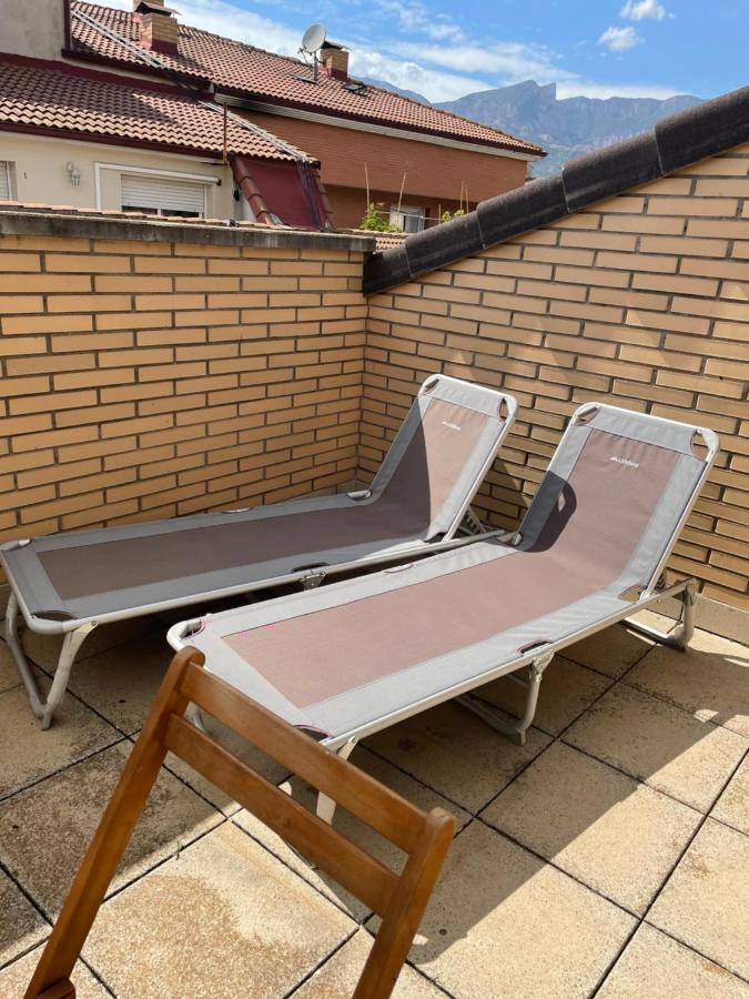 Duplex 6 Plazas Para Desconectar De La Rutina Oliana Экстерьер фото